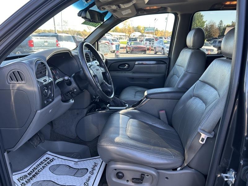 GMC Envoy XUV SLE 4WD 2004