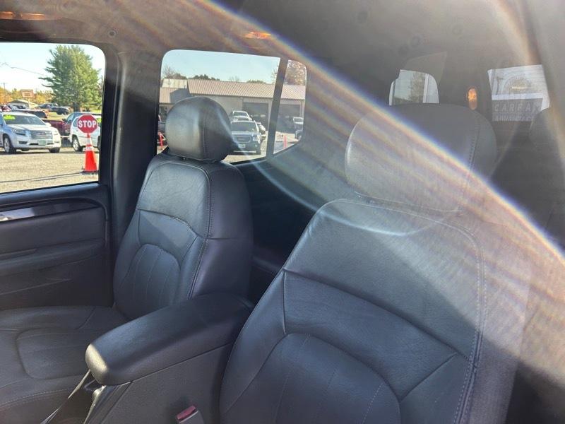 GMC Envoy XUV SLE 4WD 2004