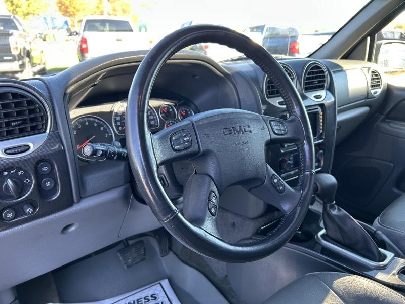 GMC Envoy XUV SLE 4WD 2004