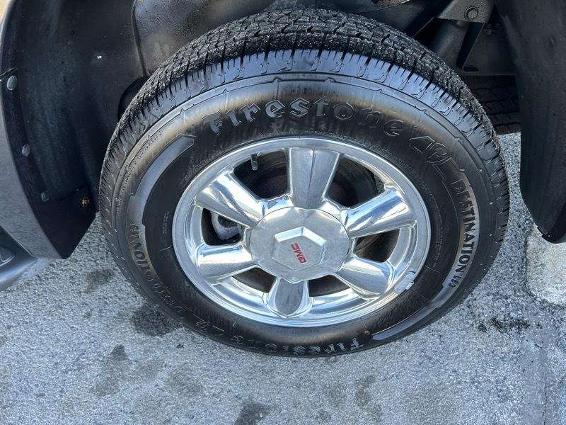 GMC Envoy XUV SLE 4WD 2004