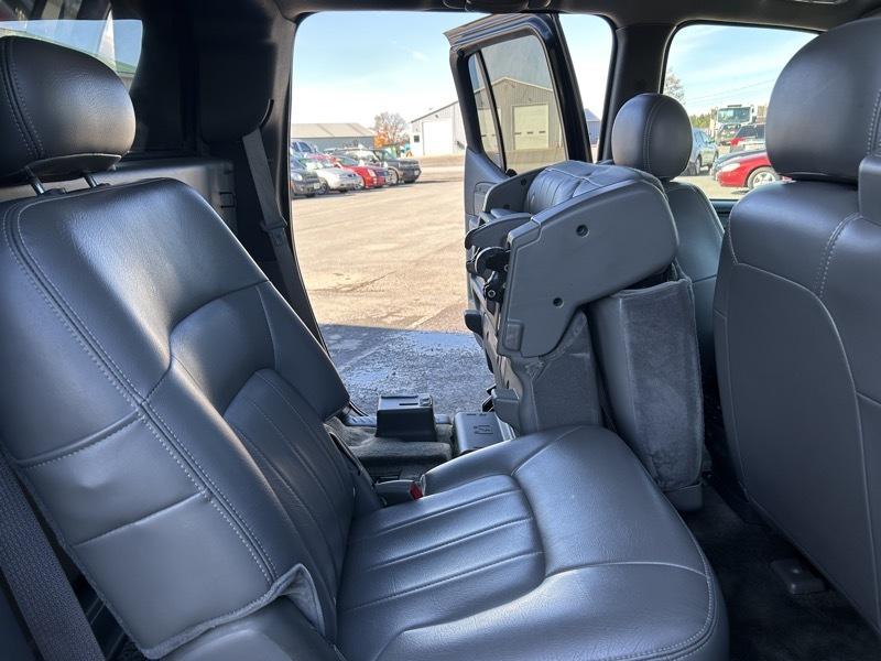 GMC Envoy XUV SLE 4WD 2004