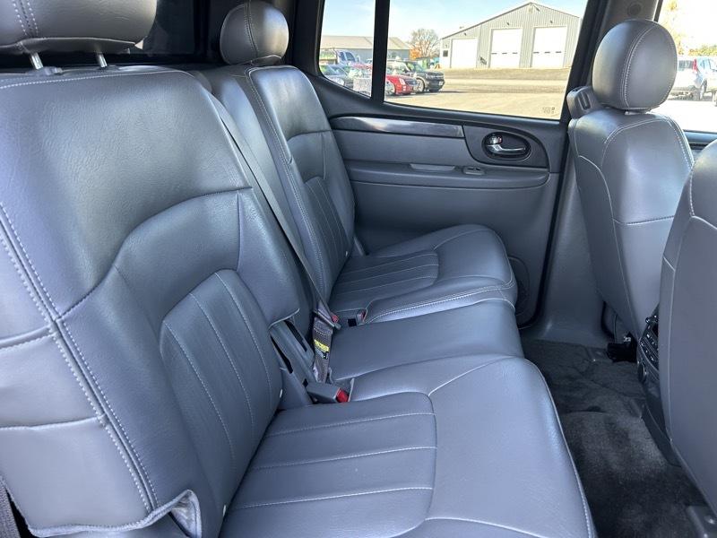 GMC Envoy XUV SLE 4WD 2004