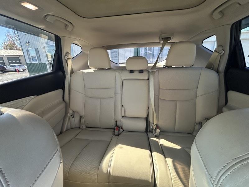 Nissan Murano SV AWD 2015