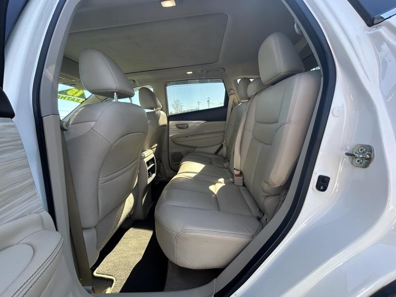 Nissan Murano SV AWD 2015