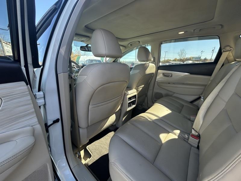 Nissan Murano SV AWD 2015