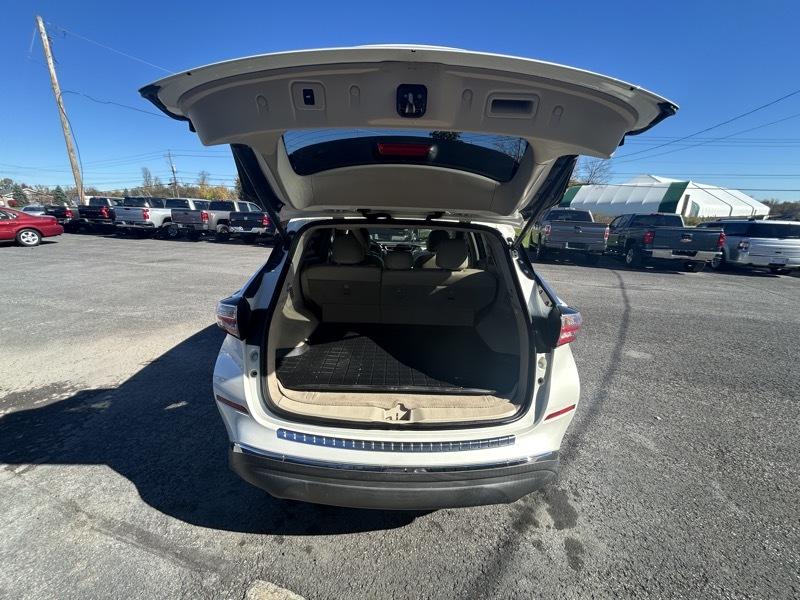 Nissan Murano SV AWD 2015