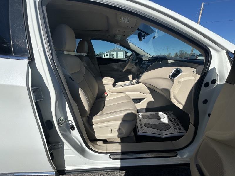 Nissan Murano SV AWD 2015