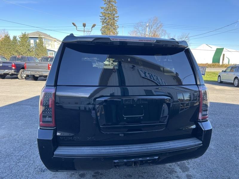 GMC Yukon XL SLT 4WD 2017