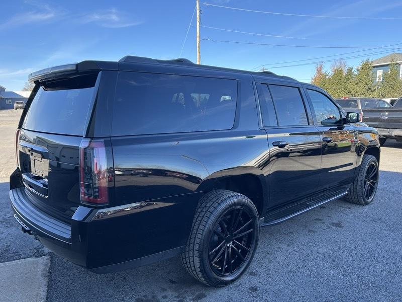 GMC Yukon XL SLT 4WD 2017