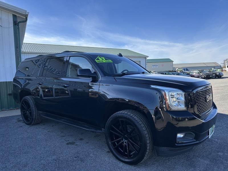 GMC Yukon XL SLT 4WD 2017