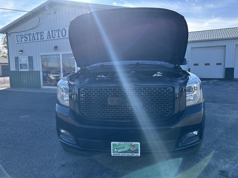 GMC Yukon XL SLT 4WD 2017