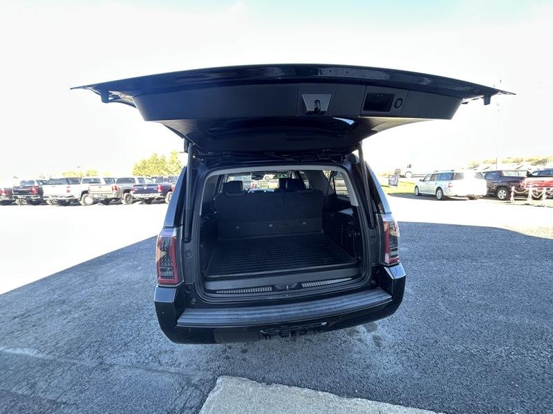 GMC Yukon XL SLT 4WD 2017