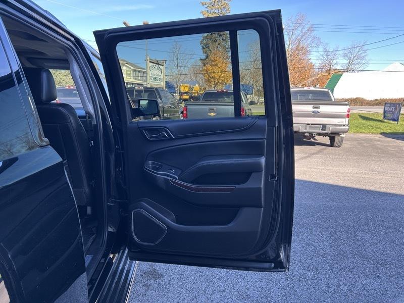 GMC Yukon XL SLT 4WD 2017