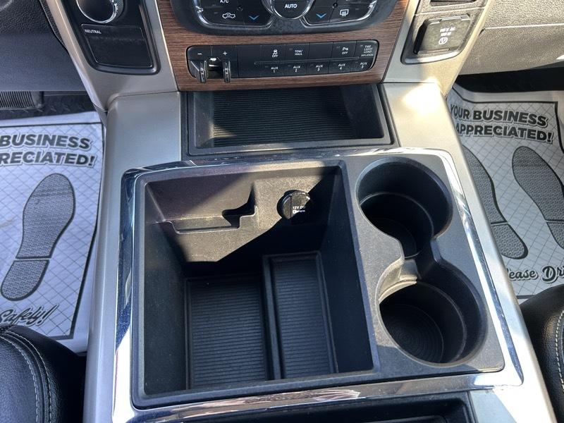 RAM 2500 Laramie Crew Cab SWB 4WD 2013