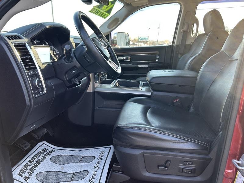 RAM 2500 Laramie Crew Cab SWB 4WD 2013