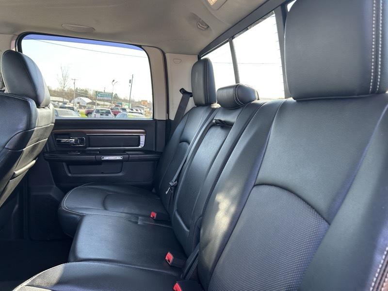 RAM 2500 Laramie Crew Cab SWB 4WD 2013