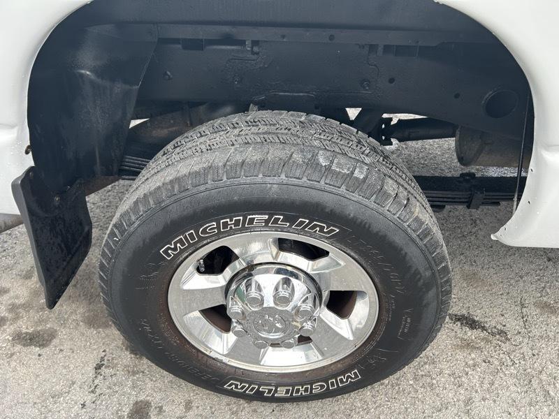 Dodge Ram 2500 ST Quad Cab Short Bed 4WD 2005