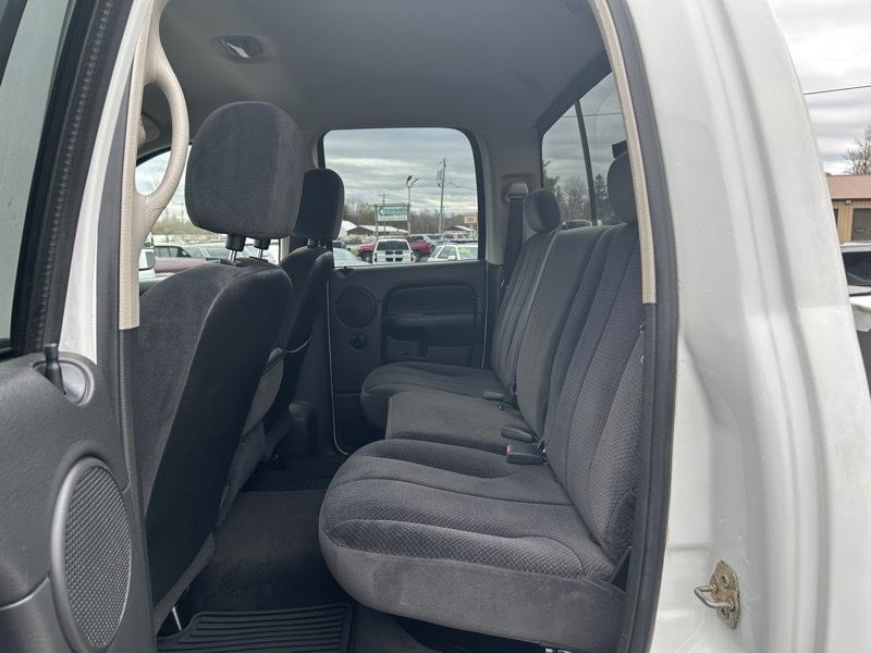 Dodge Ram 2500 ST Quad Cab Short Bed 4WD 2005