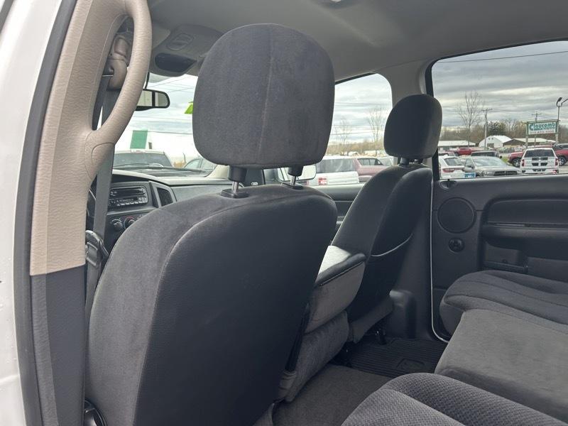 Dodge Ram 2500 ST Quad Cab Short Bed 4WD 2005