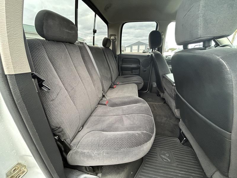 Dodge Ram 2500 ST Quad Cab Short Bed 4WD 2005