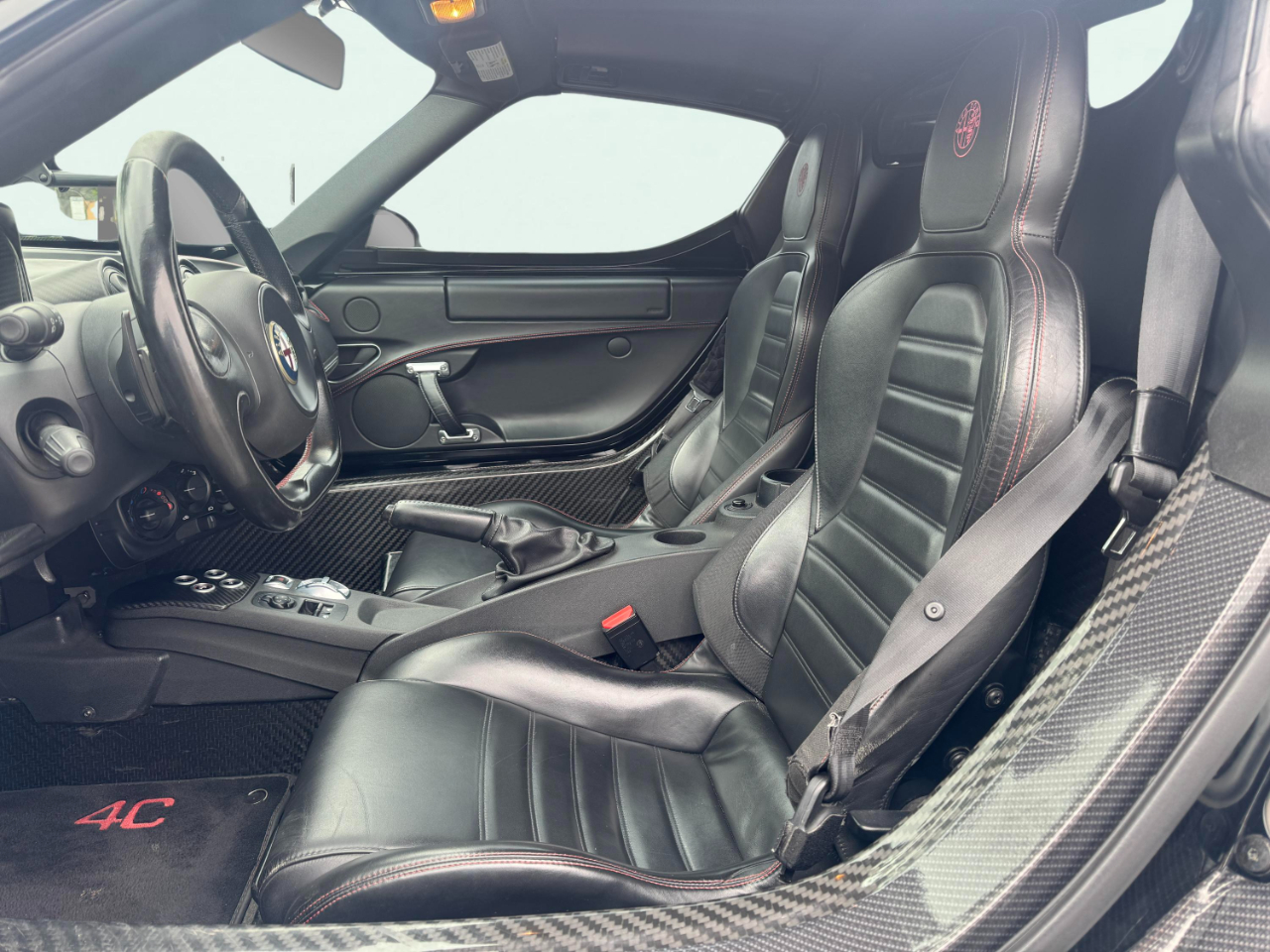 2016 Alfa Romeo 4C SPIDER photo 4