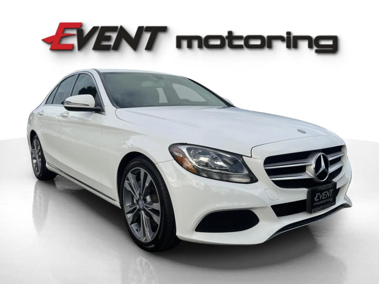 2016 Mercedes Benz C 300 photo 2
