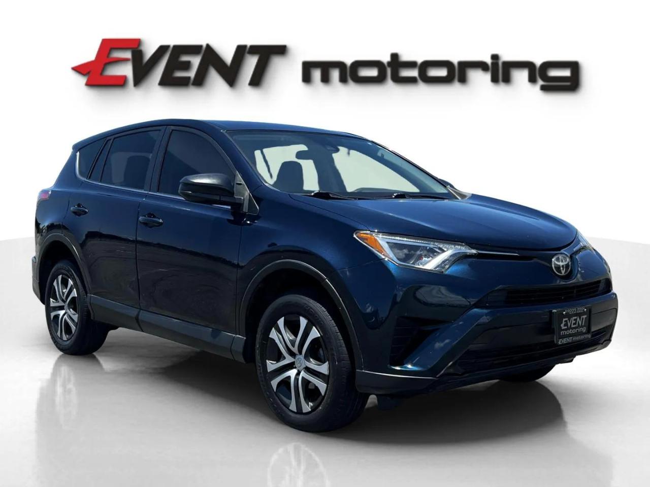 2017 Toyota RAV4 LE FWD (Natl)