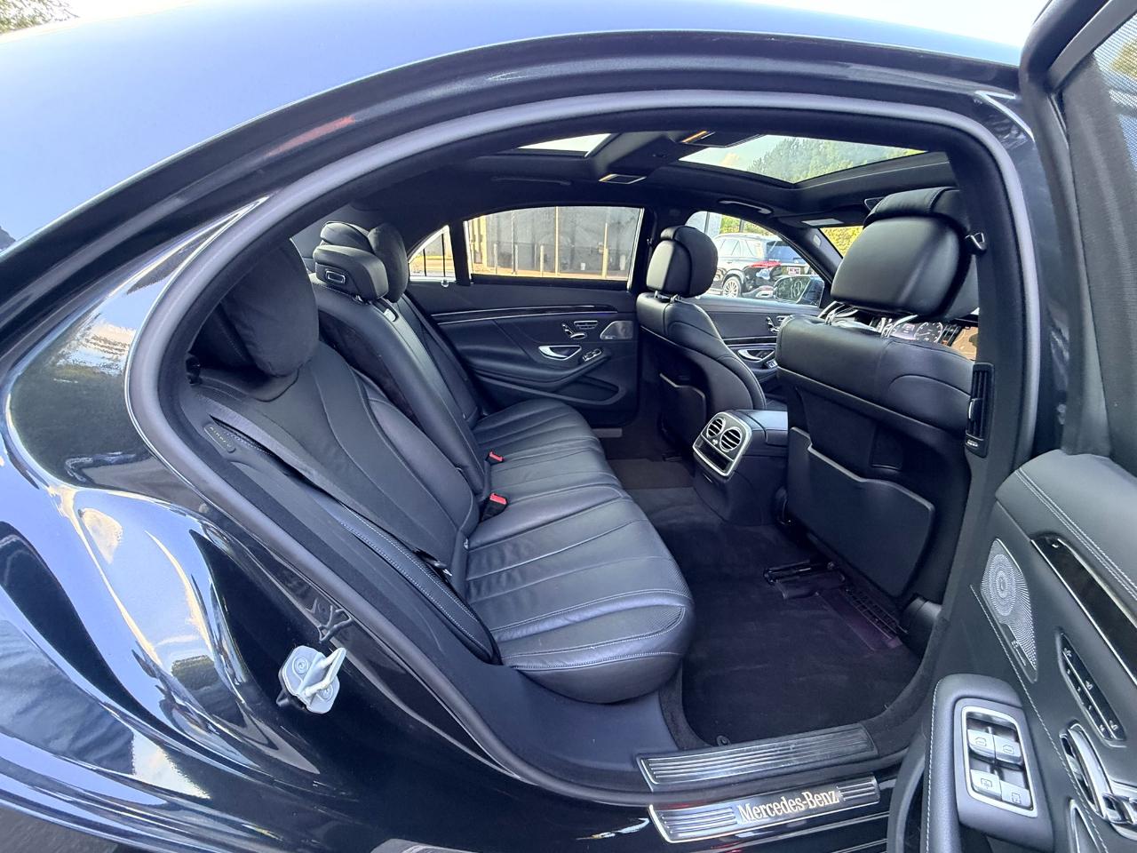 Mercedes-Benz S-Class S550 4MATIC 2016