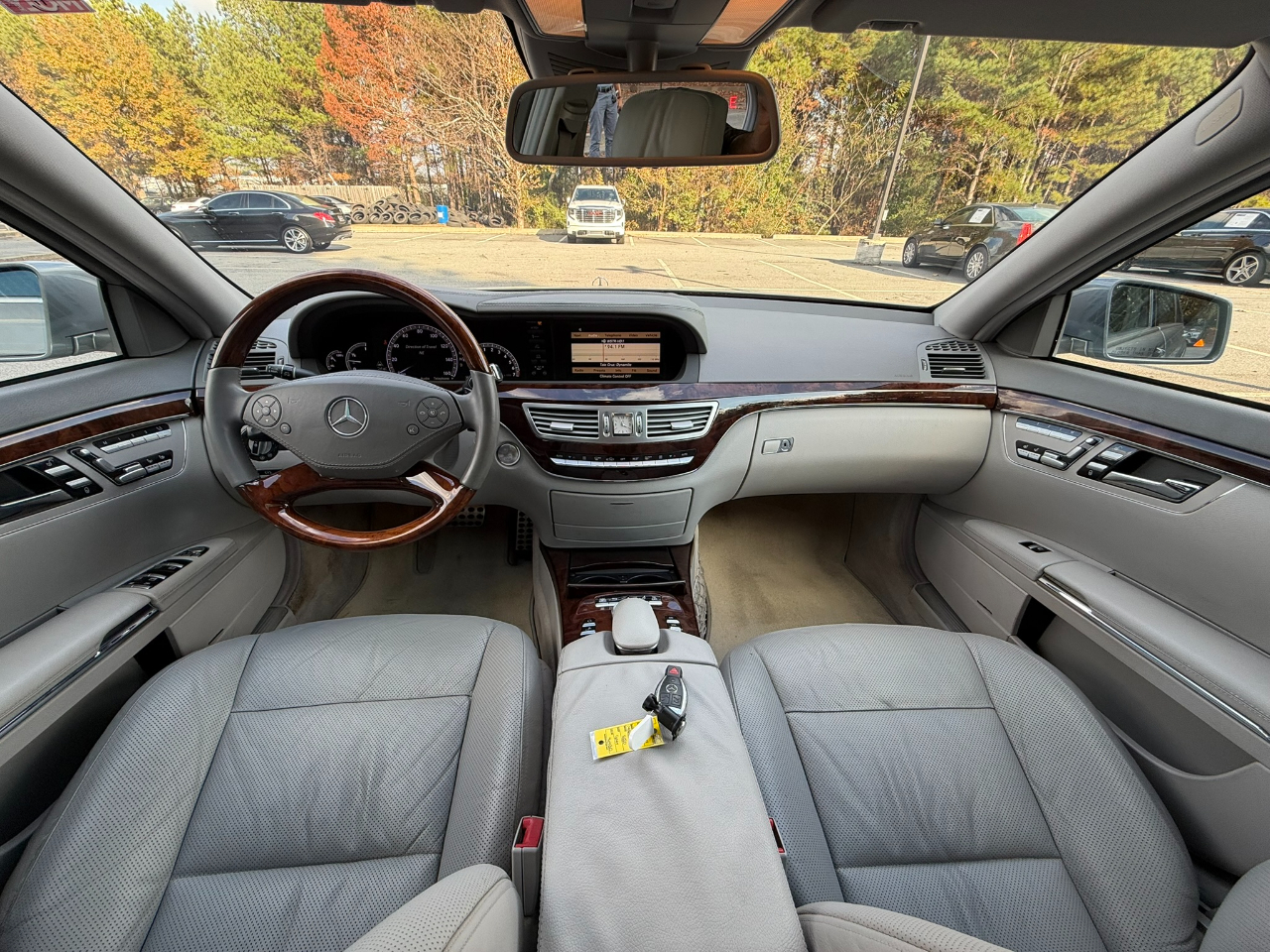 2012 Mercedes Benz S 550 photo 4