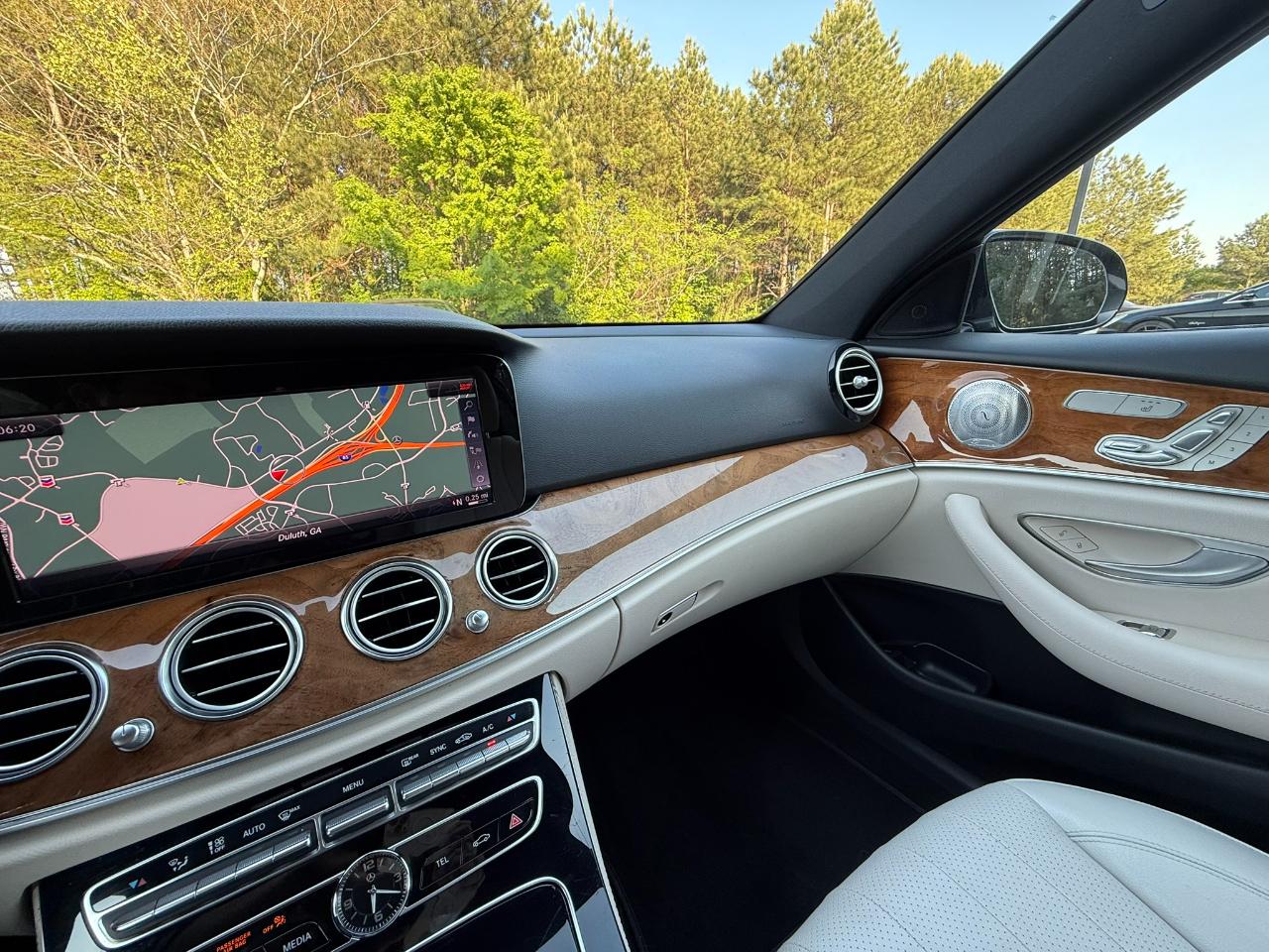 Mercedes-Benz E-Class E300 Luxury Sedan 2018