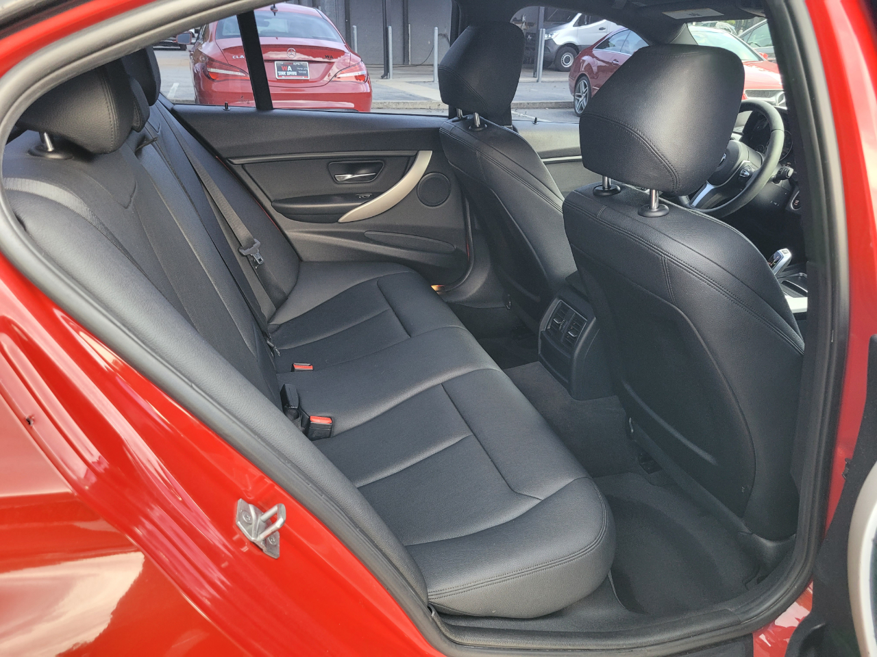 BMW 3-Series 320i Sedan 2016