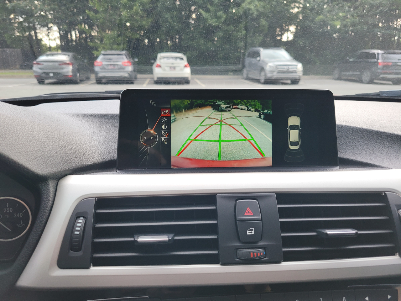 BMW 3-Series 320i Sedan 2016