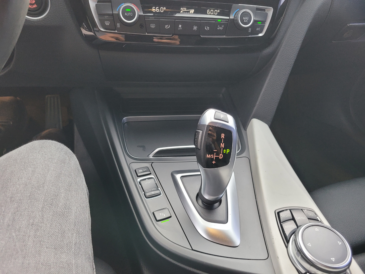 BMW 3-Series 320i Sedan 2016