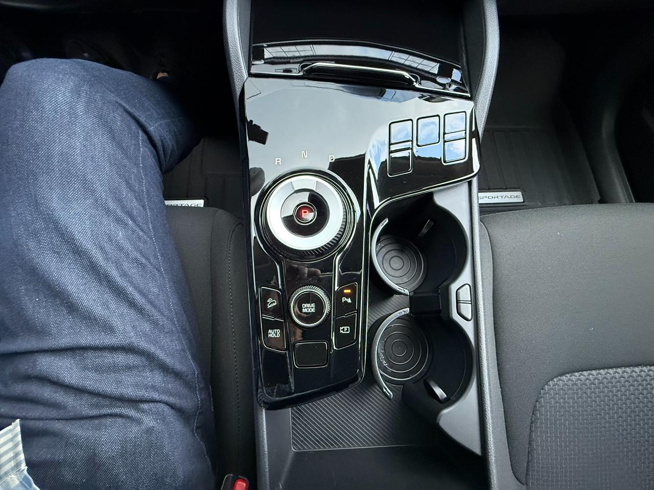 Kia Sportage Hybrid LX 2025