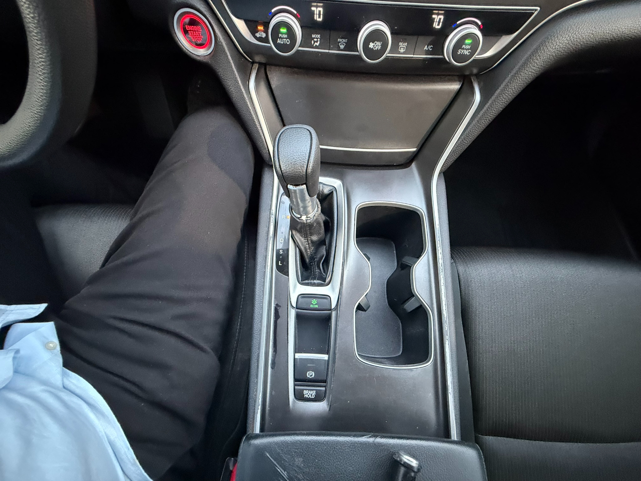 2020 Honda Accord LX photo 18