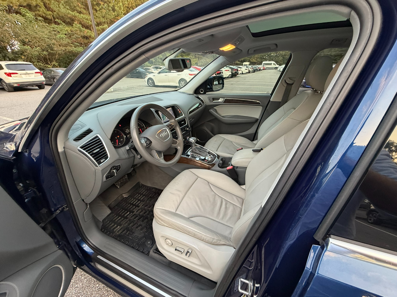 2014 Audi Q5 2.0T Premium Plus photo 4