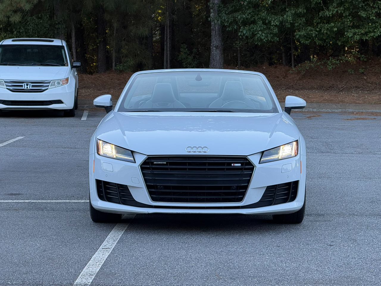 2016 Audi TT Roadster S line photo 3