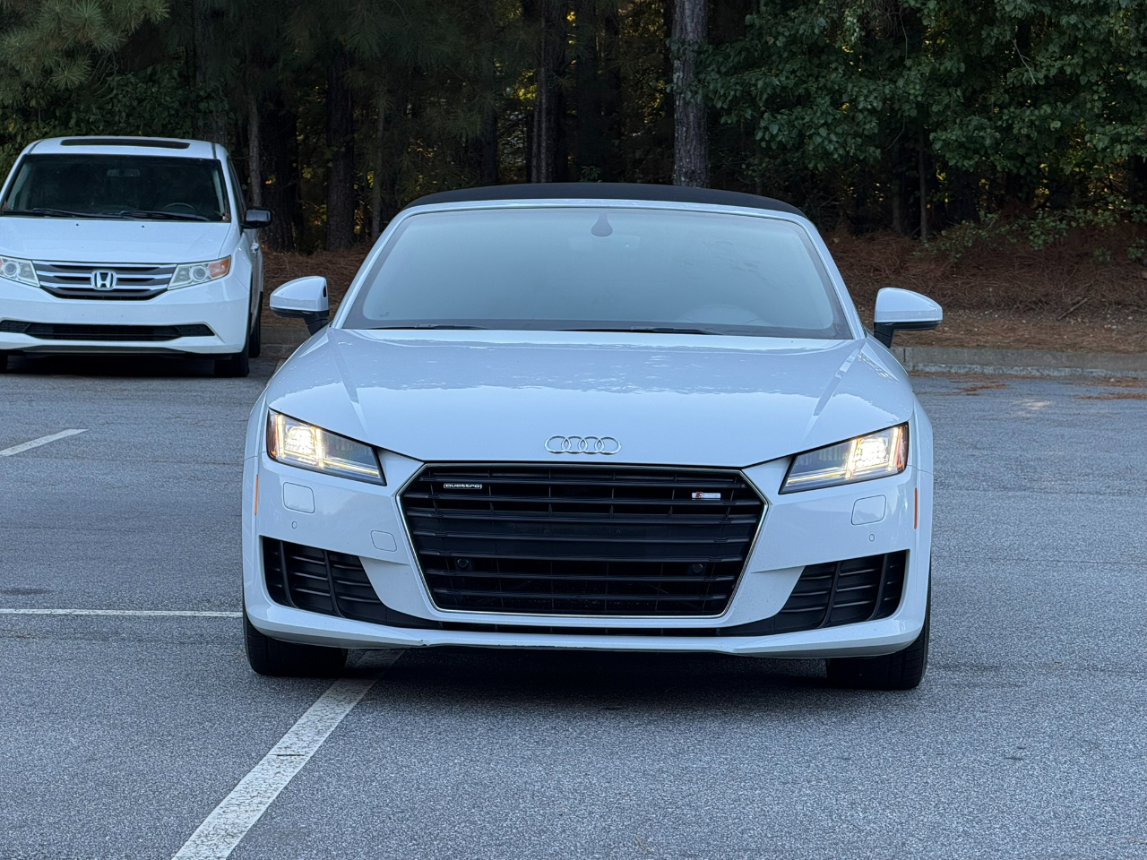 2016 Audi TT Roadster S line photo 4