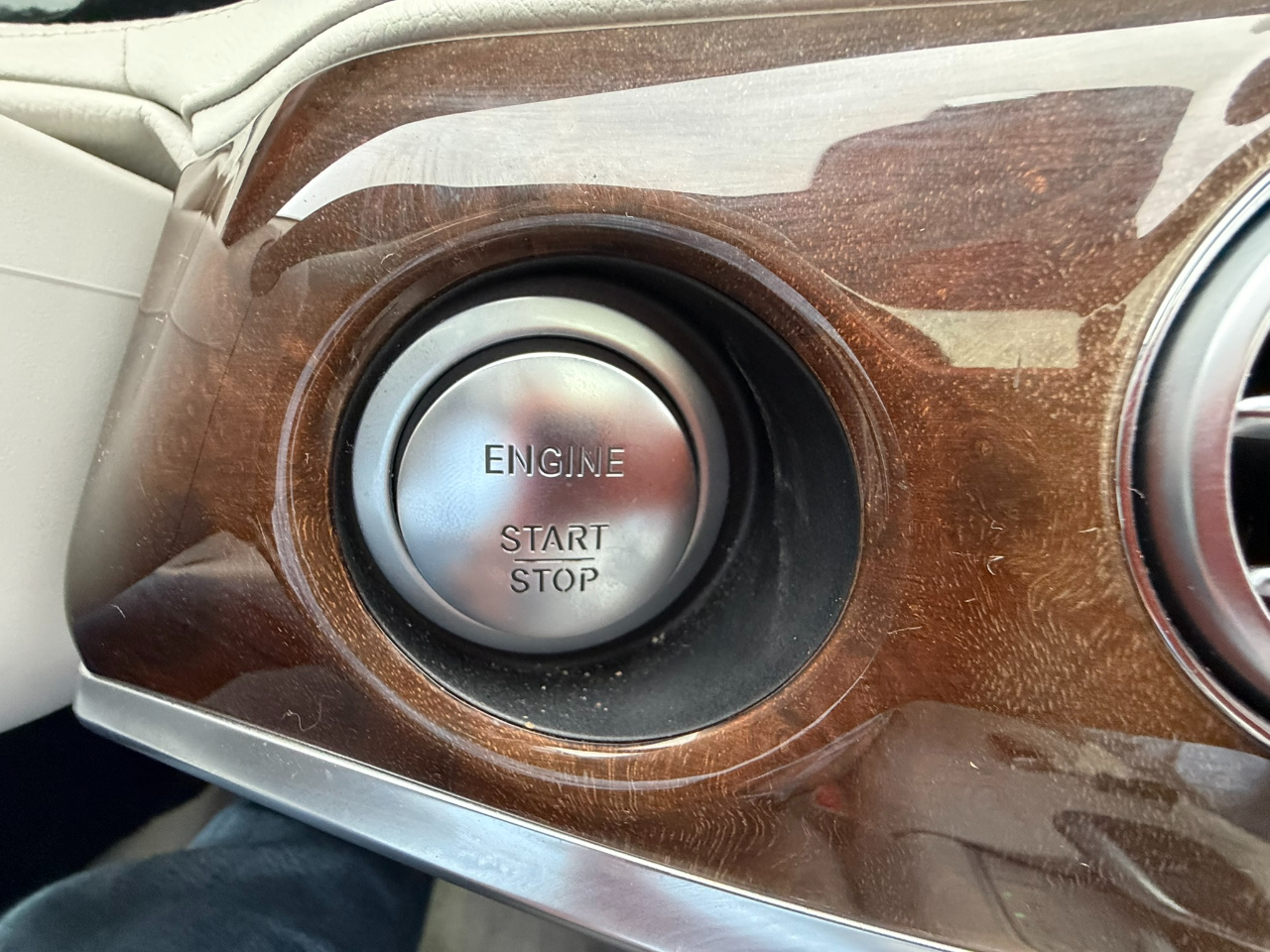 Mercedes-Benz S-Class S550 2015 Mercedes-Benz S-Class S550 2015