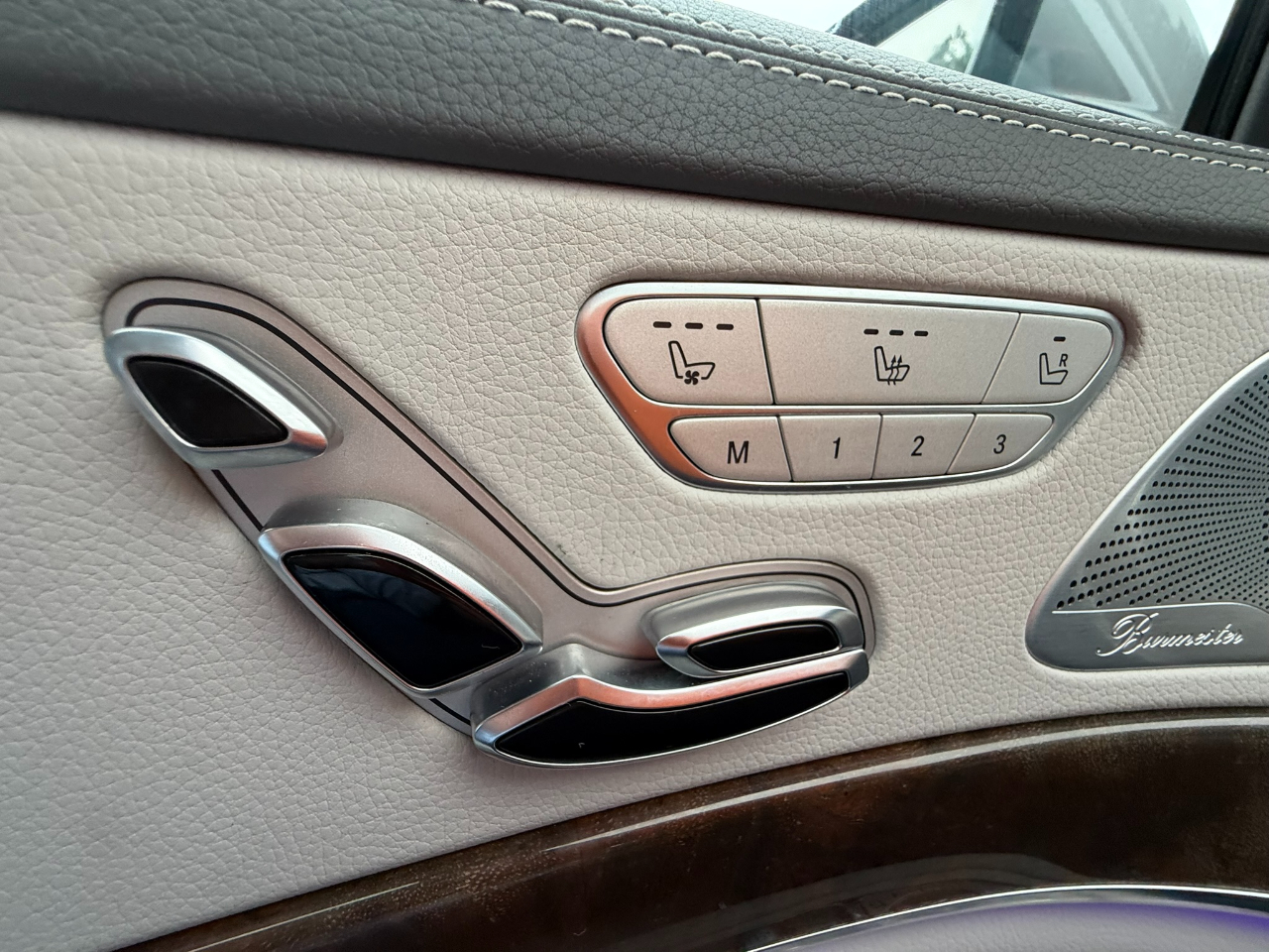 Mercedes-Benz S-Class S550 2015 Mercedes-Benz S-Class S550 2015