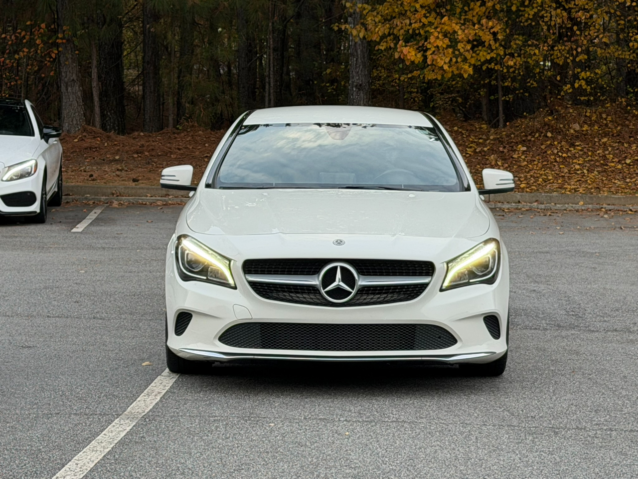 2018 Mercedes Benz CLA 250 photo 2