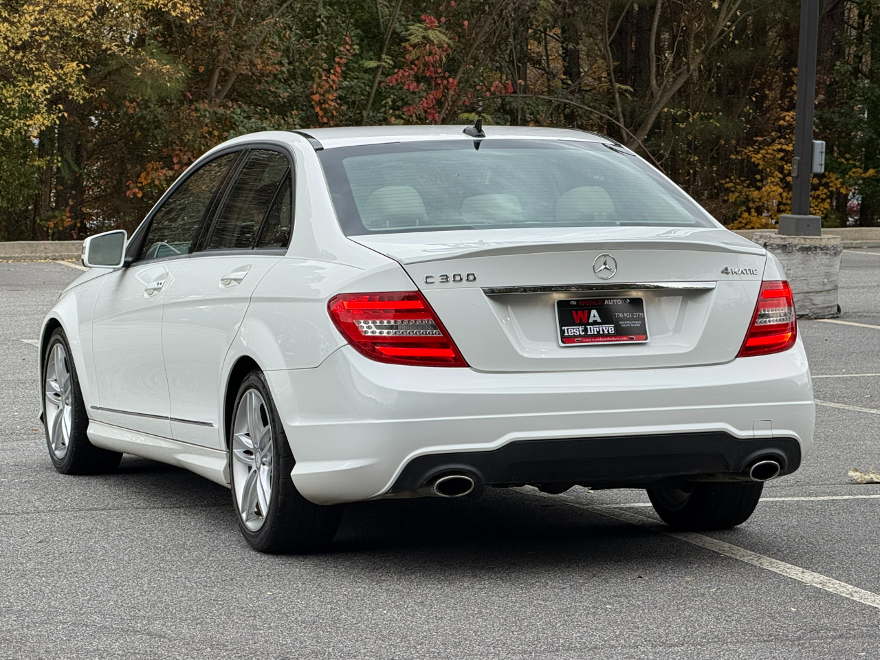 2013 Mercedes Benz C 300 4MATIC Sport Sedan photo 4