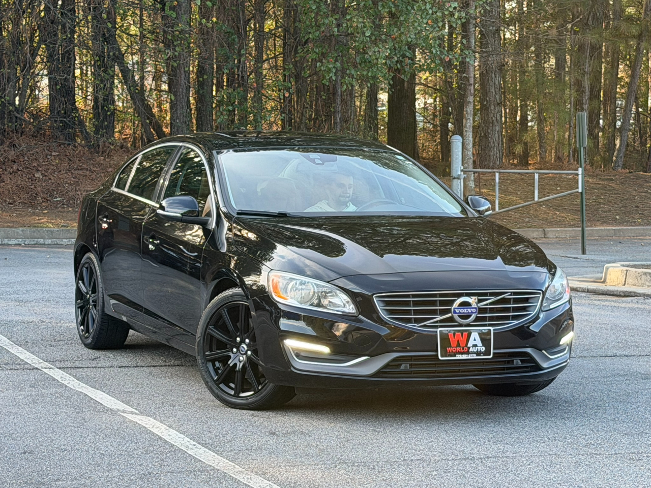 2016 Volvo S60 T5 AWD photo 2
