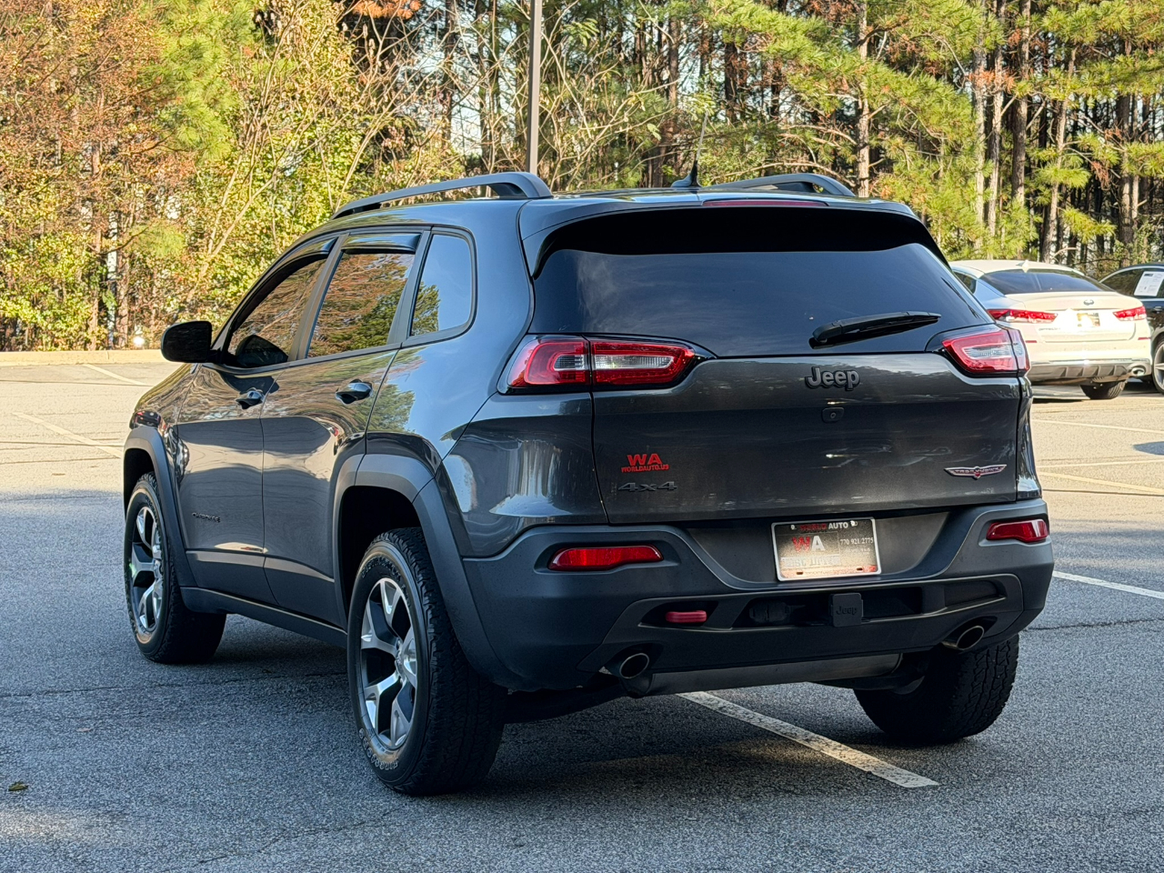 2015 Jeep Cherokee Trailhawk photo 4