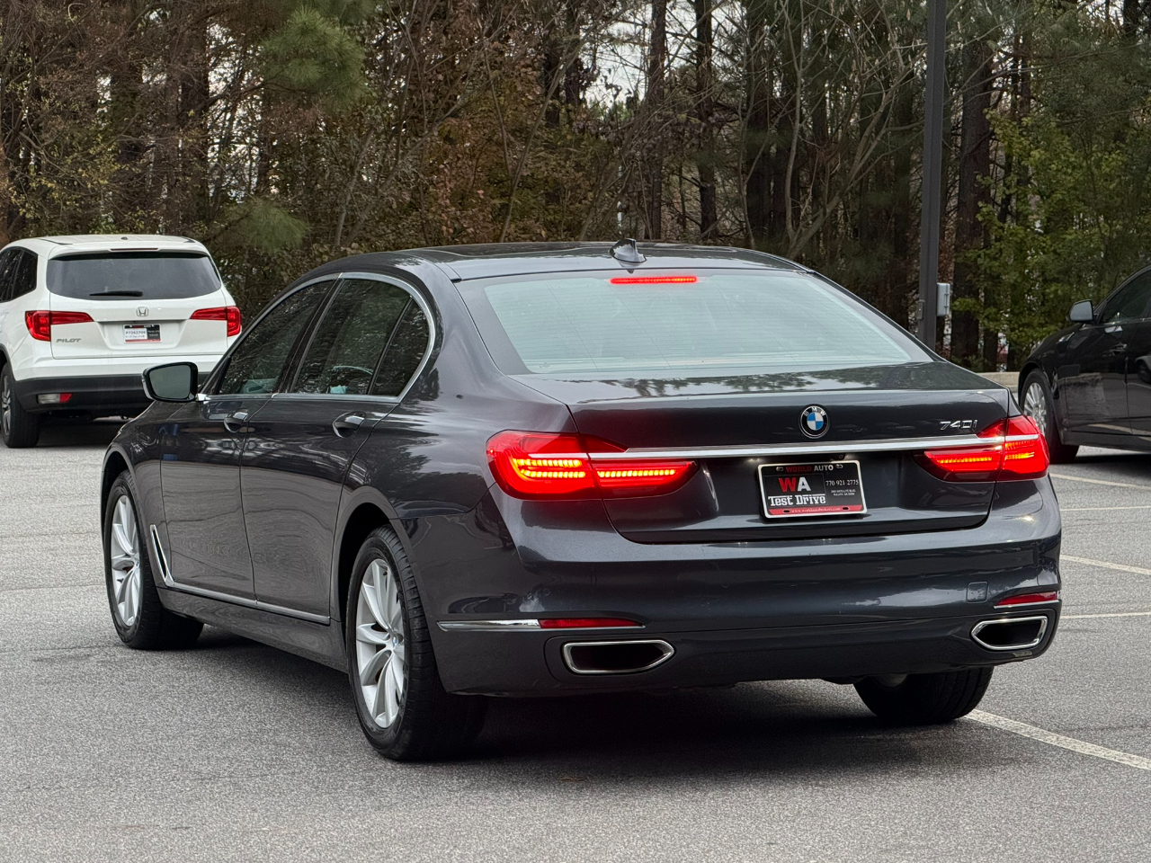 BMW 7-Series 740i 2018