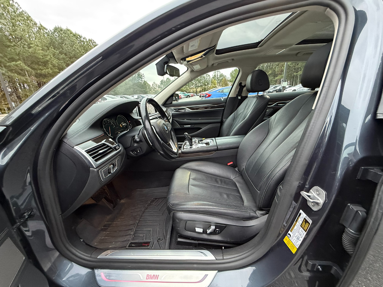 BMW 7-Series 740i 2018