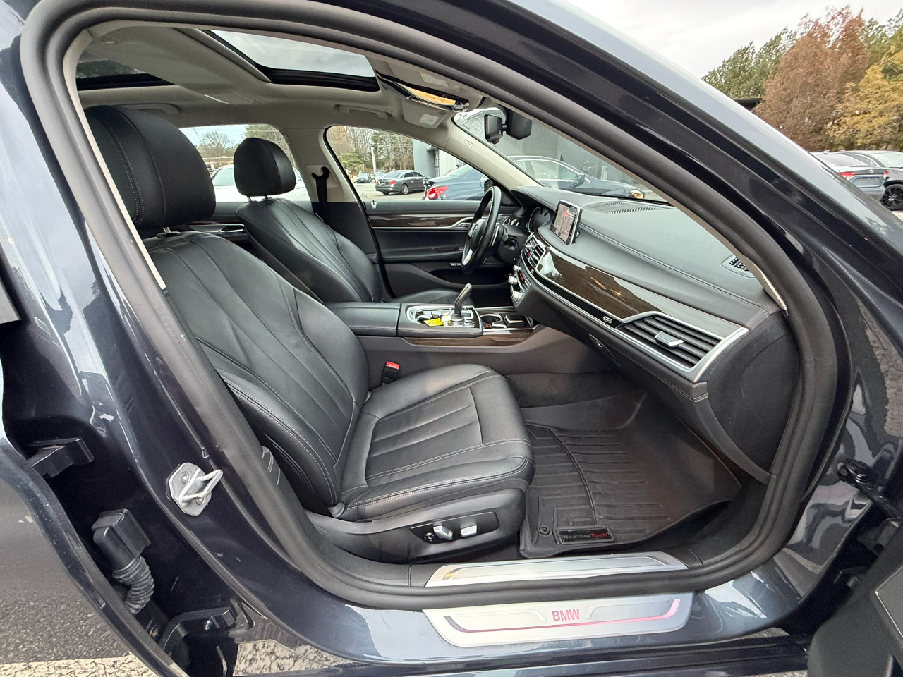 BMW 7-Series 740i 2018