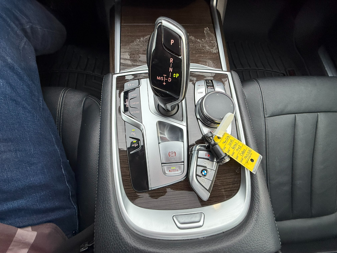 BMW 7-Series 740i 2018