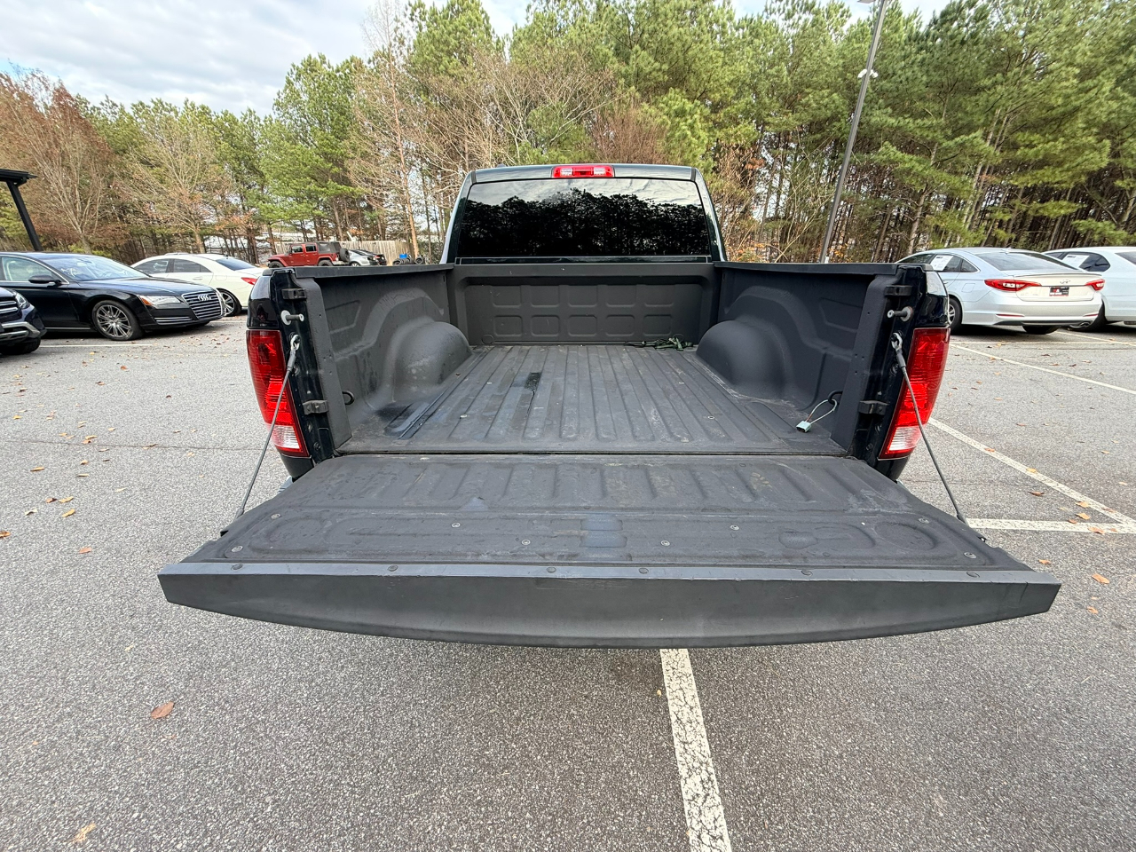 RAM 1500 Tradesman Crew Cab SWB 2WD 2017