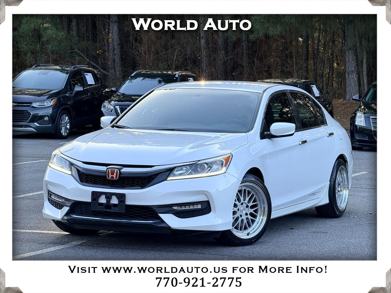 2017 Honda Accord Sport's photo